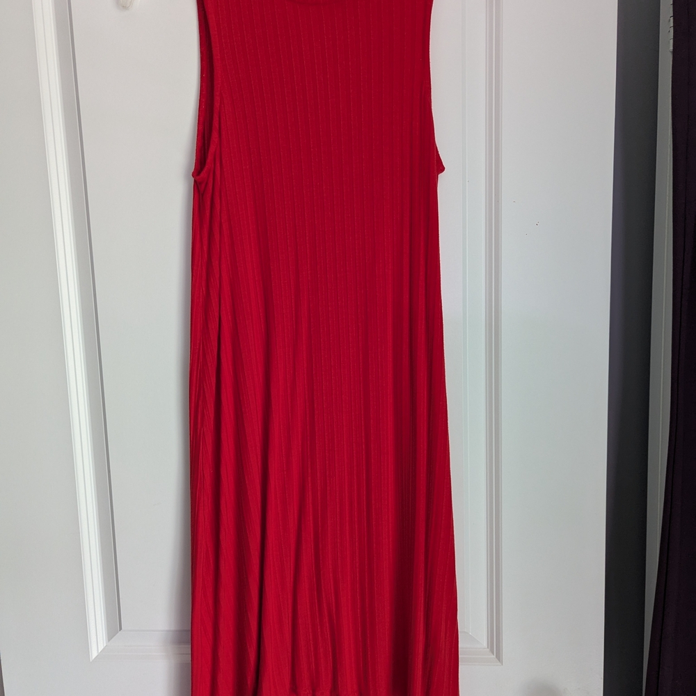 Apt. 9 Bold Red Ribbed Top